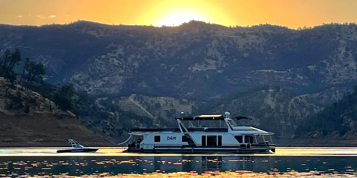 Houseboat life on the San Francisco Bay